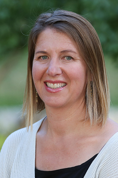 Headshot of Laura Briefer